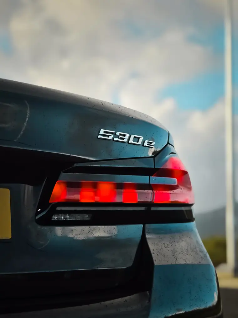 BMW 530e