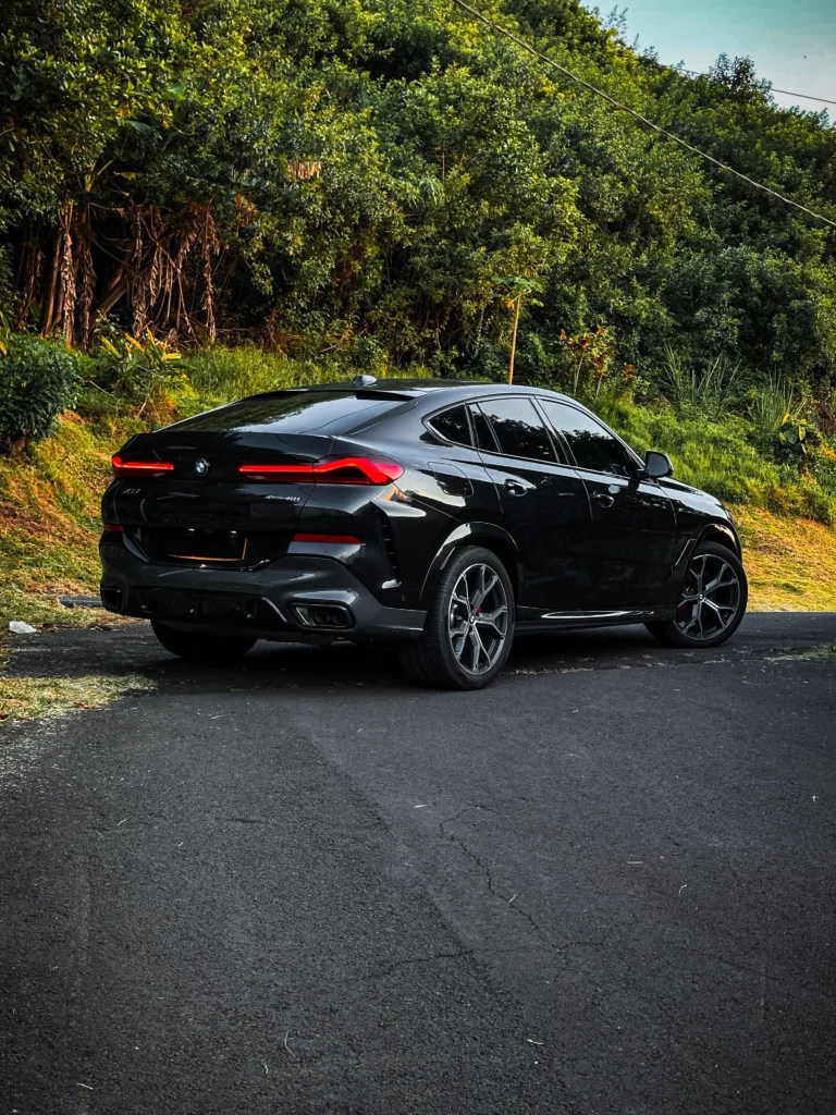 BMW X6 40i
